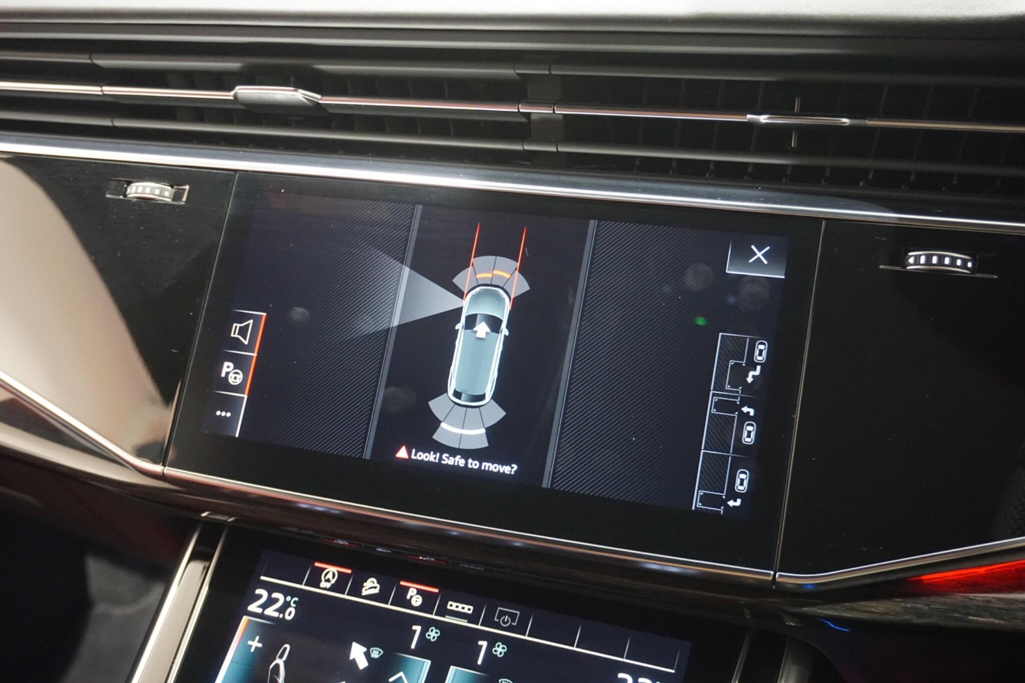 Audi SQ8 4.0 TFSI V8 Black Edition SUV 5dr Petrol Tiptronic quattro Euro 6 (s/s) (507 ps)
